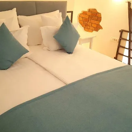 Vanna - 1st Row To The Sea Apartment *