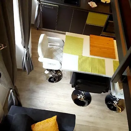 Vanna - 1st Row To The Sea Apartment *